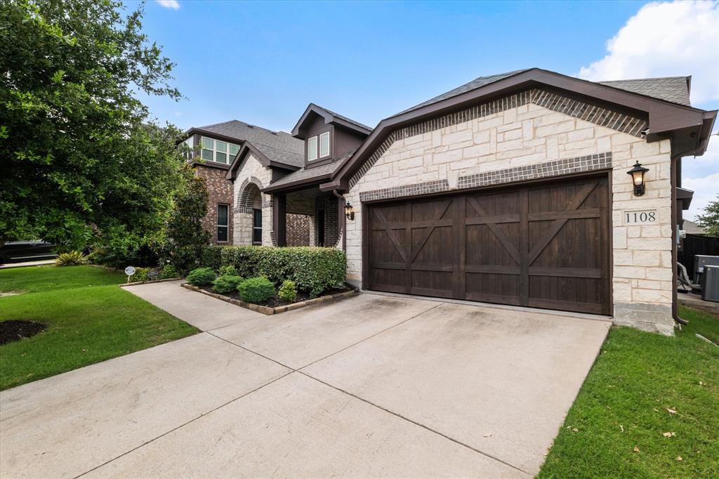 1108 Summer Lane