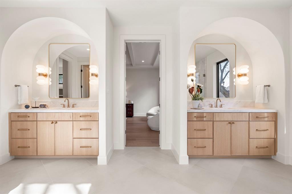 Wilshire Summit - Residential