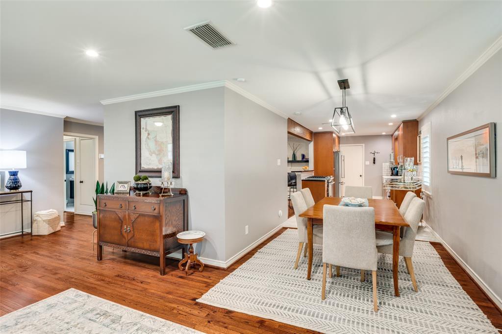10868 Caprock Circle