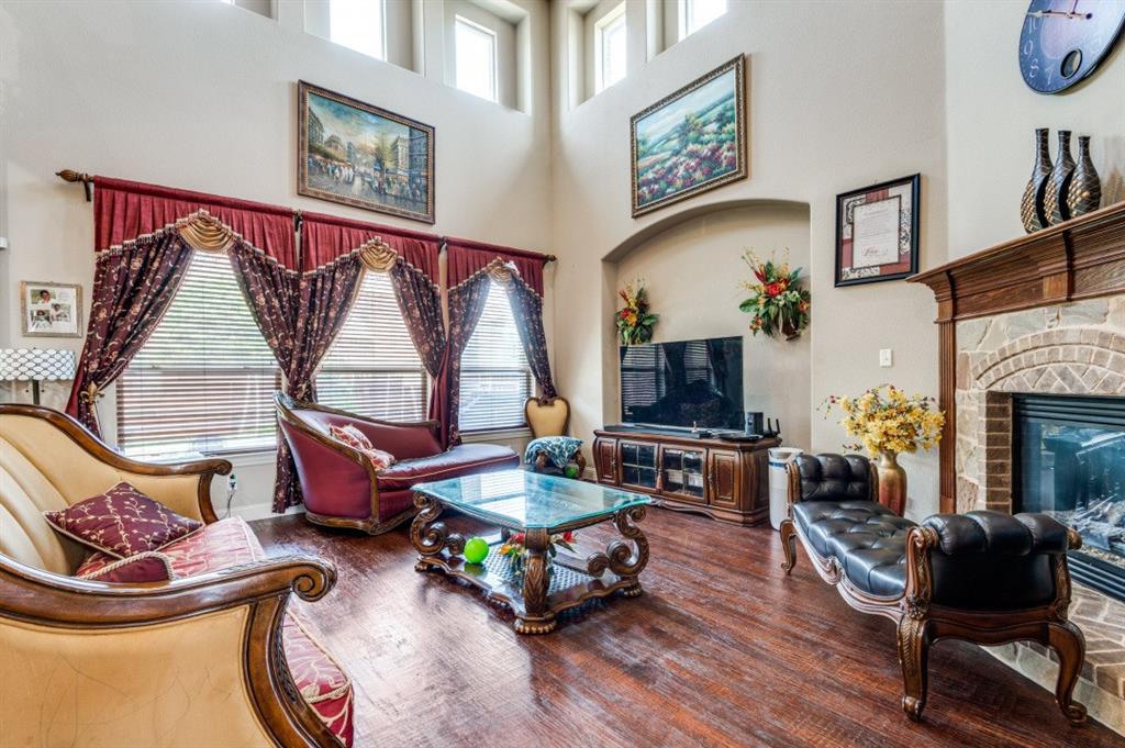 111 San Bernard Drive