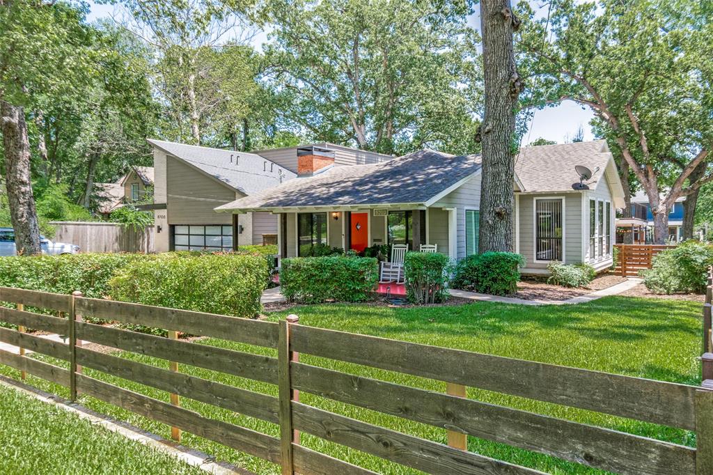 8702 Groveland Drive