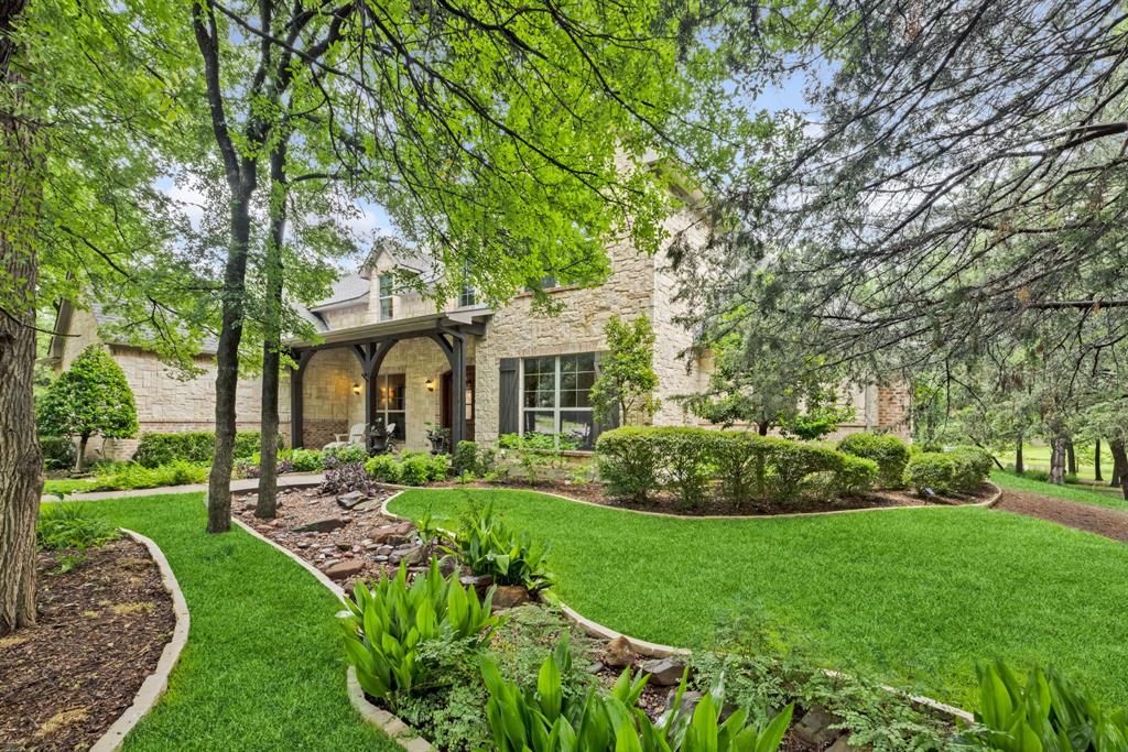 214 Lago Grande Trail
