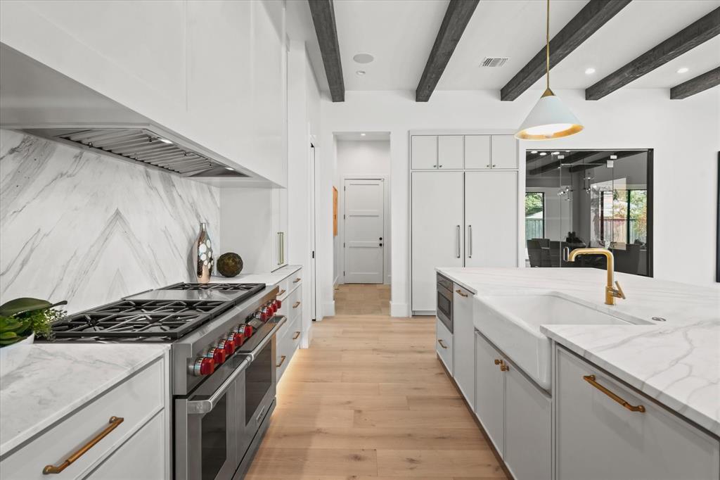 Walnut Crest - Residential