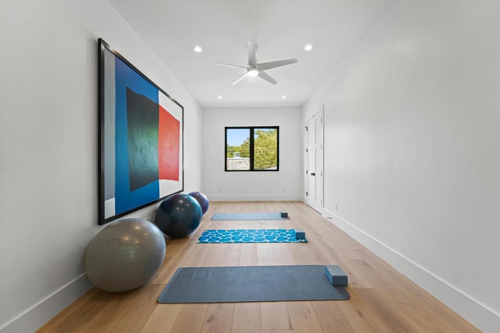 Walnut Crest - Residential