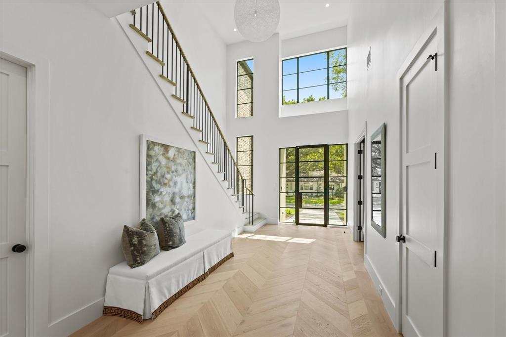 Walnut Crest - Residential