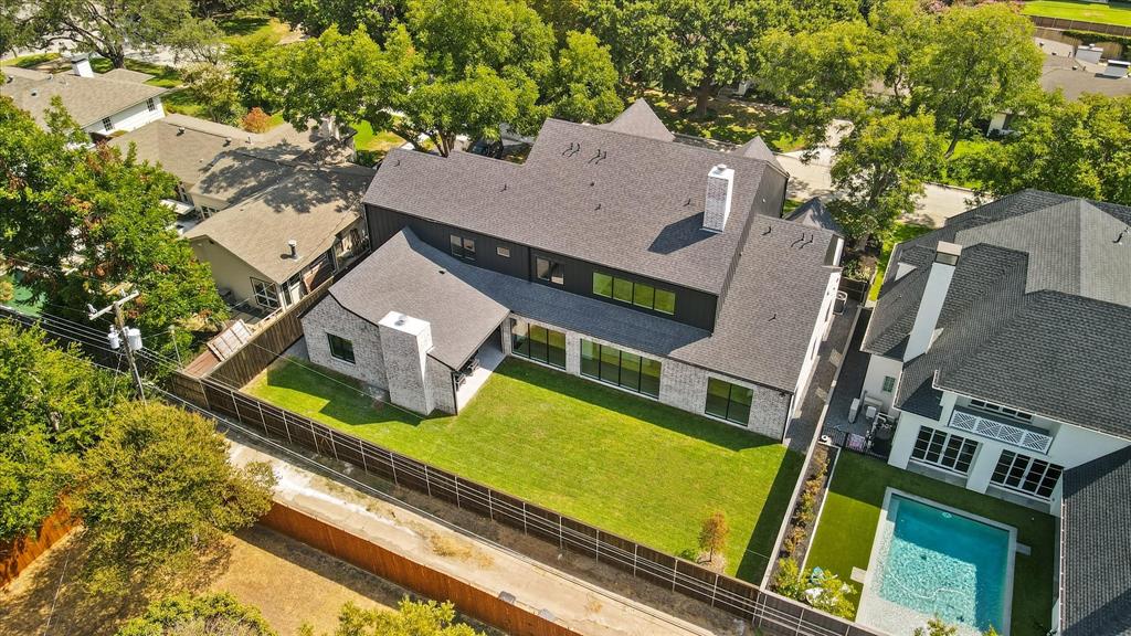 Walnut Crest - Residential