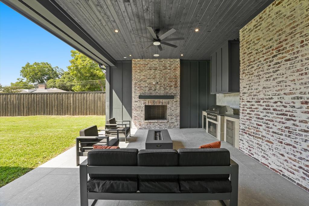 Walnut Crest - Residential