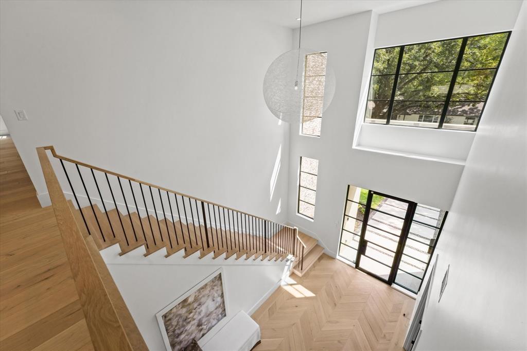 Walnut Crest - Residential