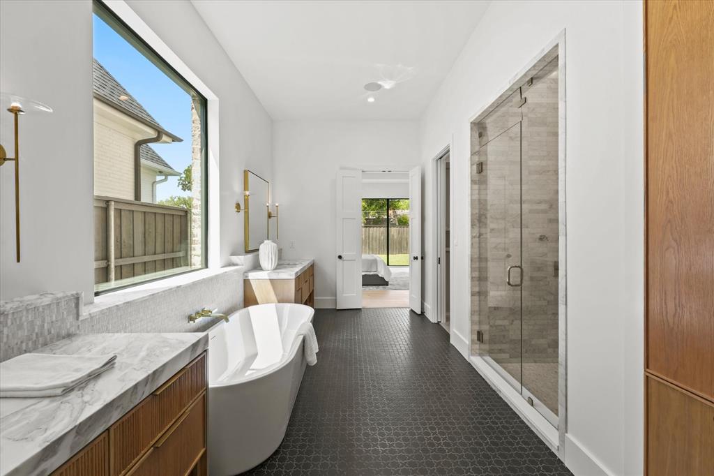 Walnut Crest - Residential