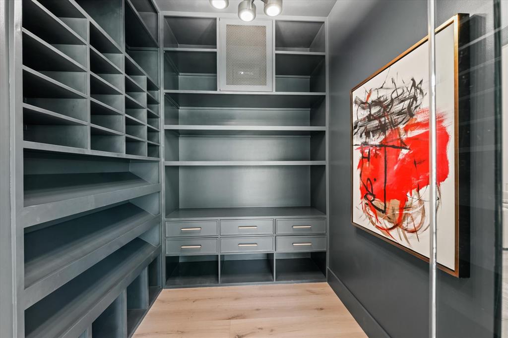 Walnut Crest - Residential