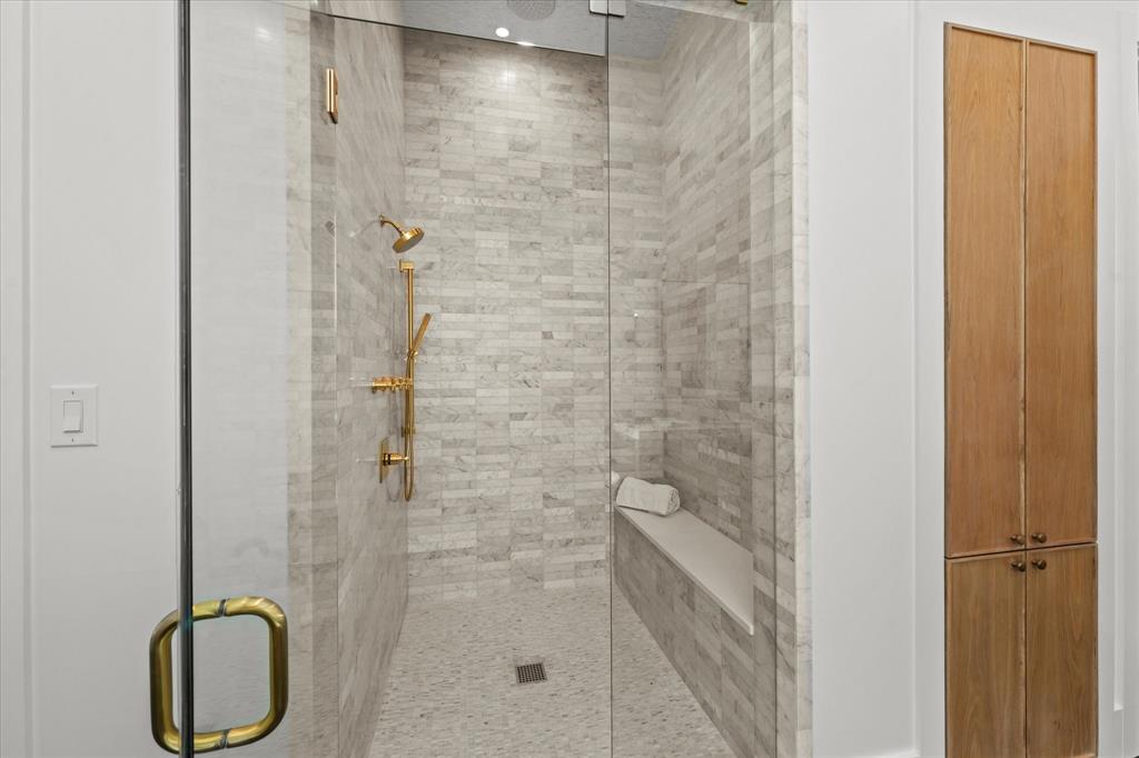 Walnut Crest - Residential