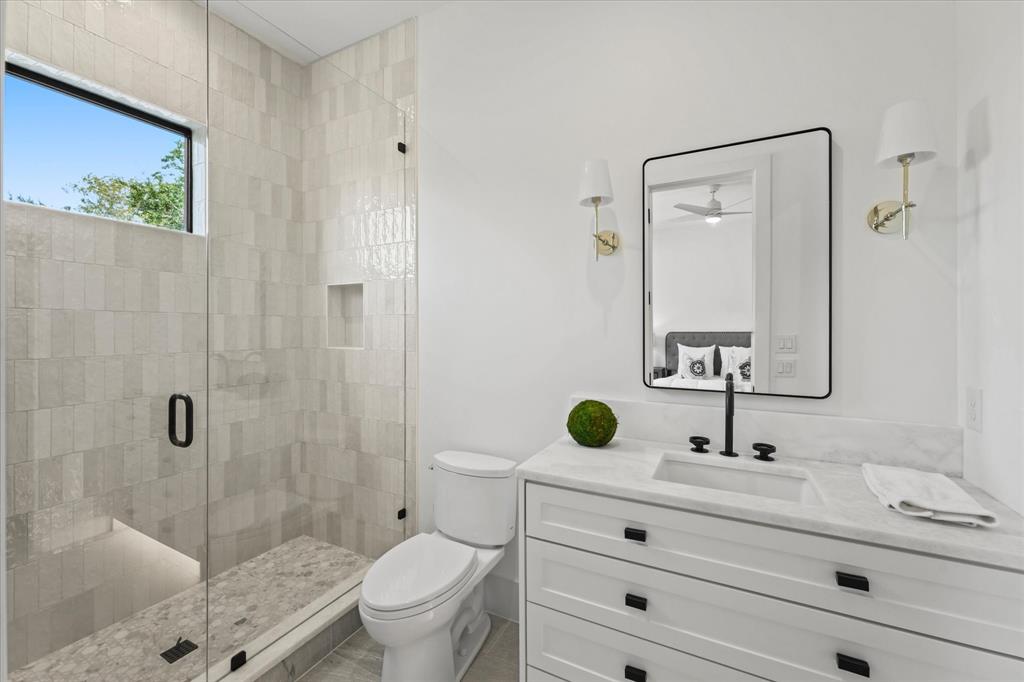 Walnut Crest - Residential