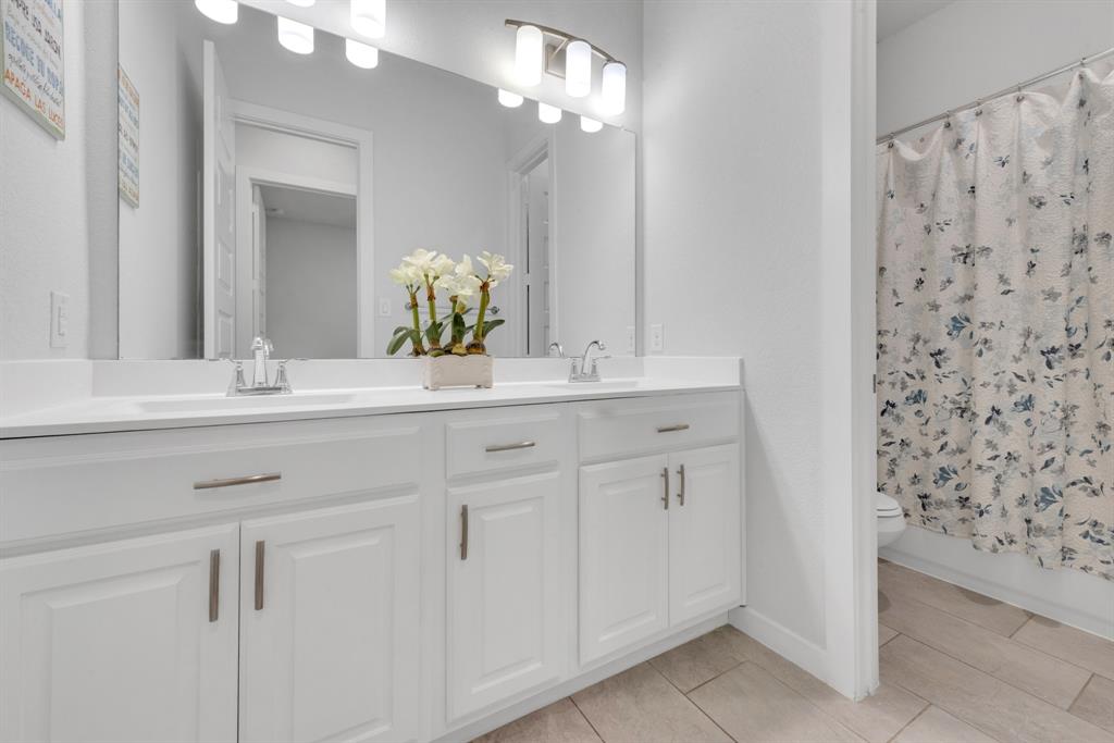 Prairie Oaks - Residential