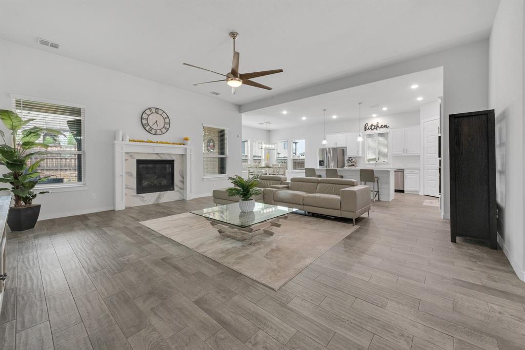 336 Cowling Drive