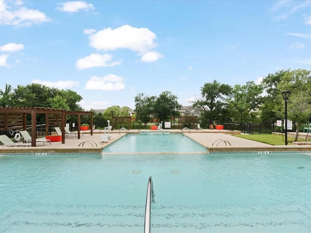 Prairie Oaks - Residential