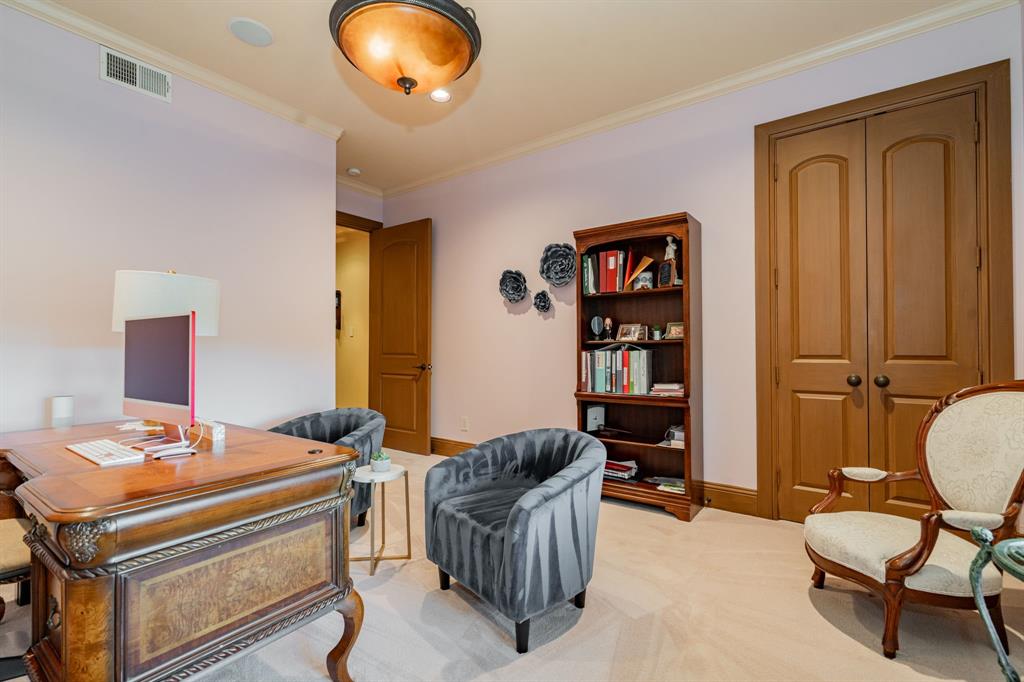 Royal Estates - Residential