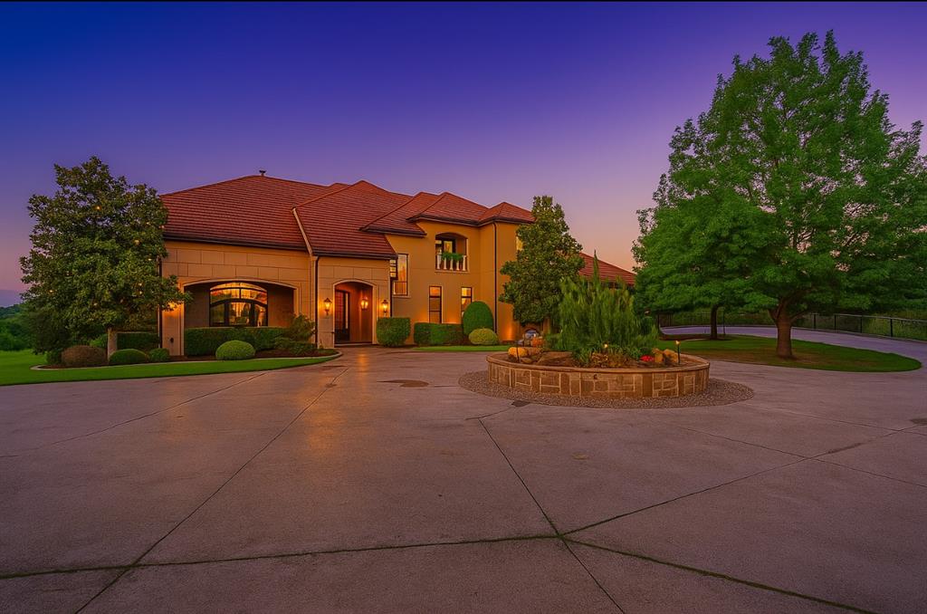 Royal Estates - Residential