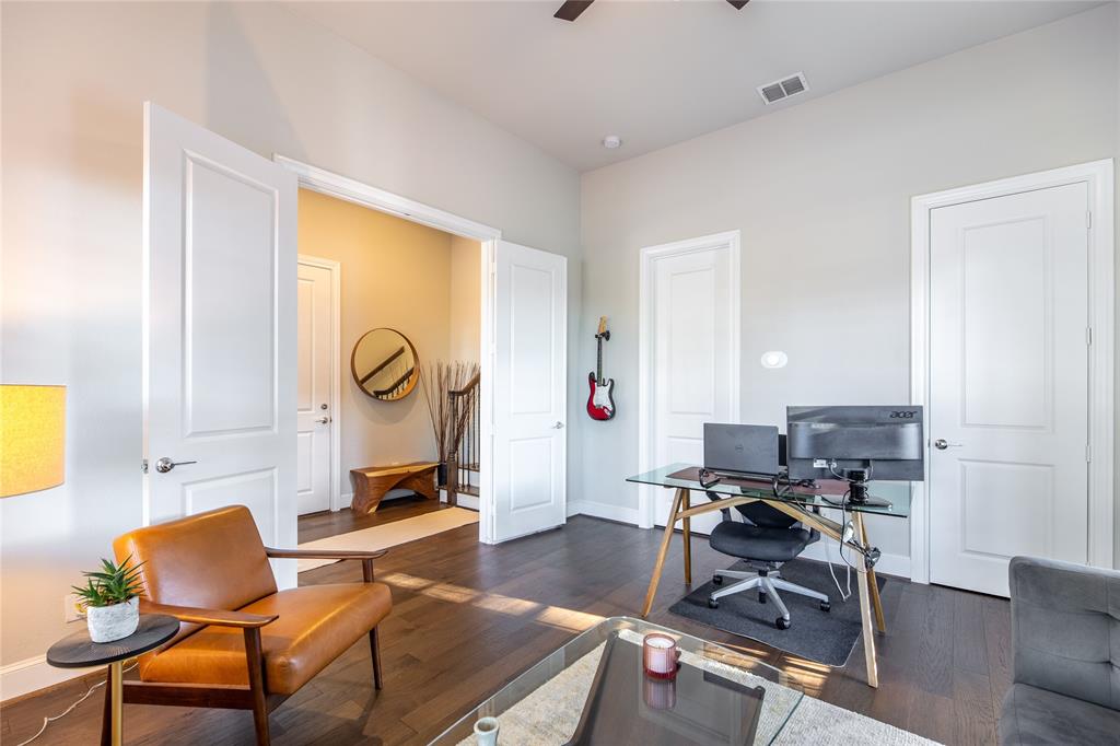 Addison Grove Add - Residential