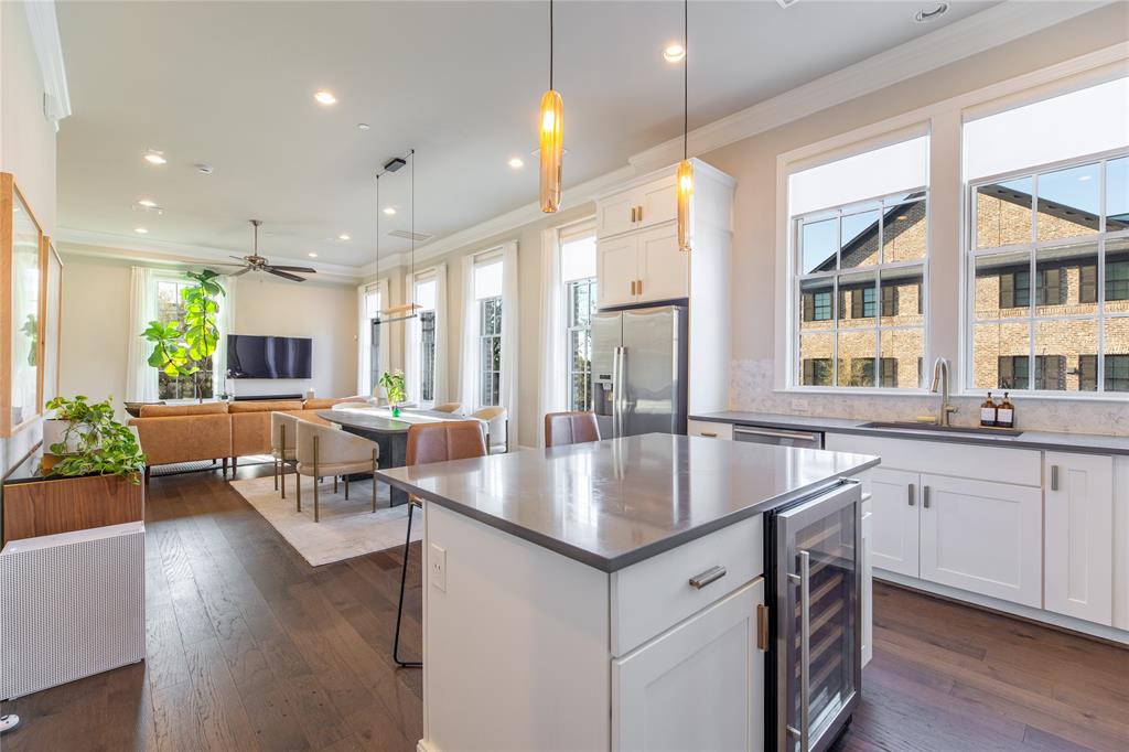 Addison Grove Add - Residential