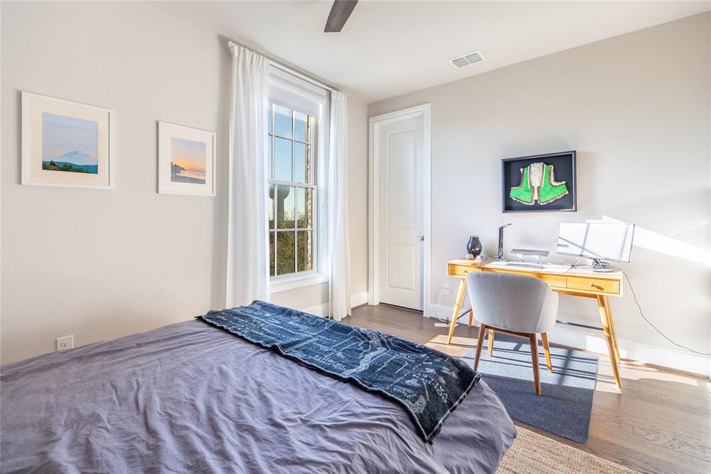 Addison Grove Add - Residential