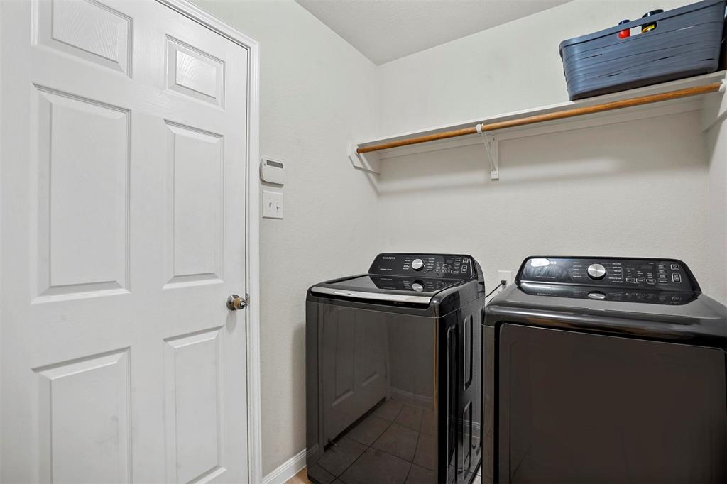 Chisholm Spgs - Residential