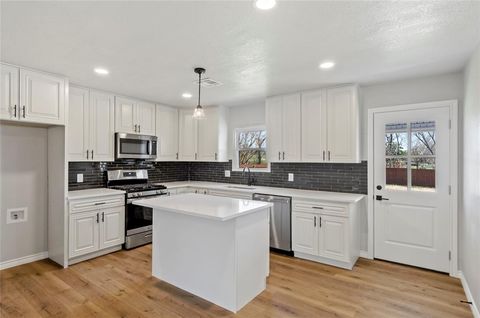 131 Long Street Bowie TX 76230