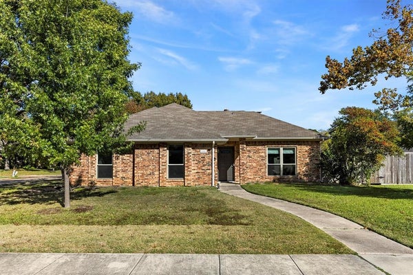 2101 COVERED WAGON DR, PLANO, TX 75074 - Image 280eacff2b8acaaae7e3e5e340988453/3732354512