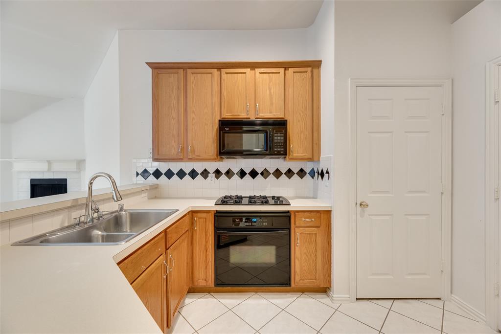 Legend Trails Ph I - Residential Lease