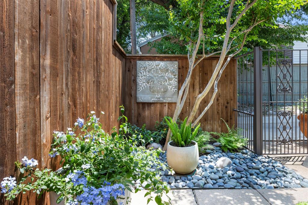 Chamberlain Arlington Heights 1st - Residential