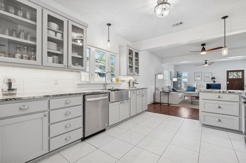 South Hemphill Heights Add - Residential