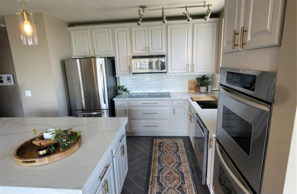 Renaissance On Turtle Creek Condo - Residential Lease