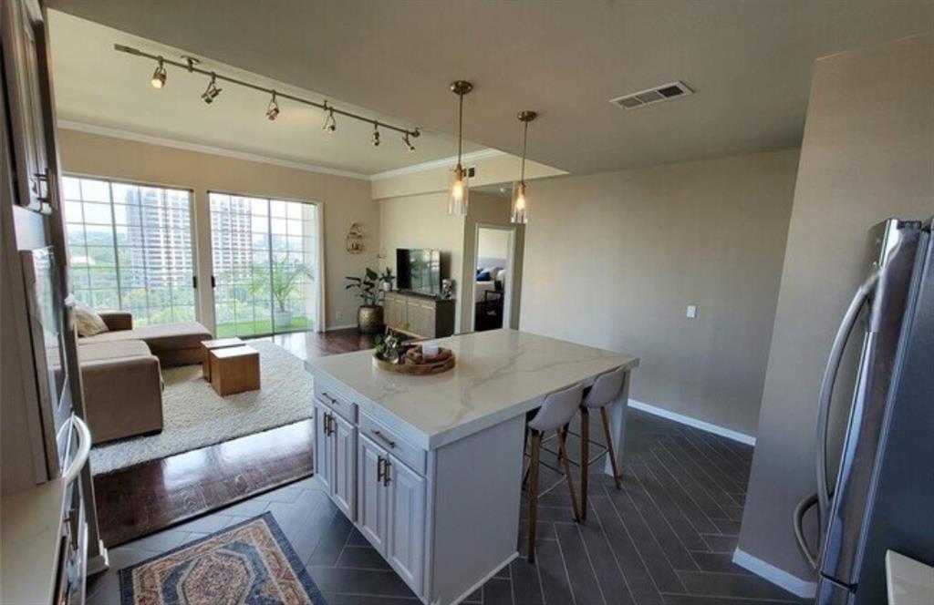 Renaissance On Turtle Creek Condo - Residential Lease