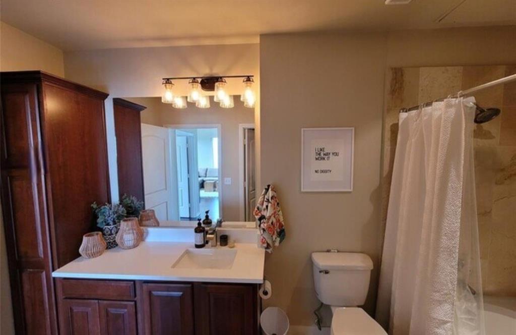 Renaissance On Turtle Creek Condo - Residential Lease