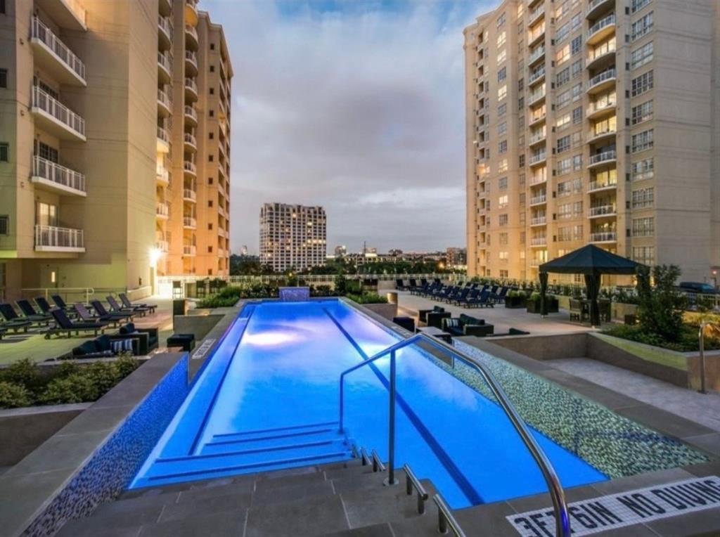 Renaissance On Turtle Creek Condo - Residential Lease