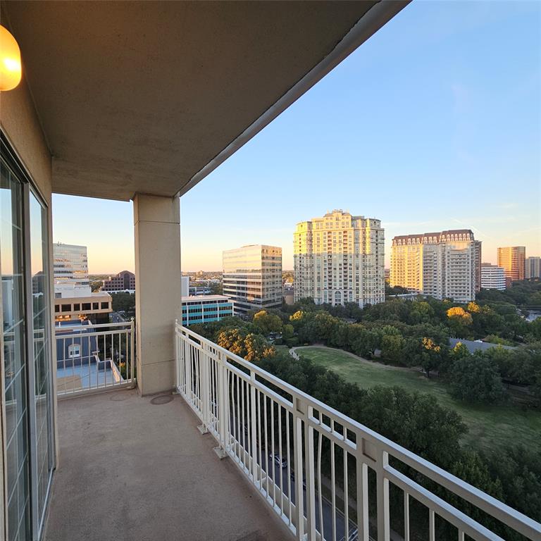 Renaissance On Turtle Creek Condo - Residential Lease