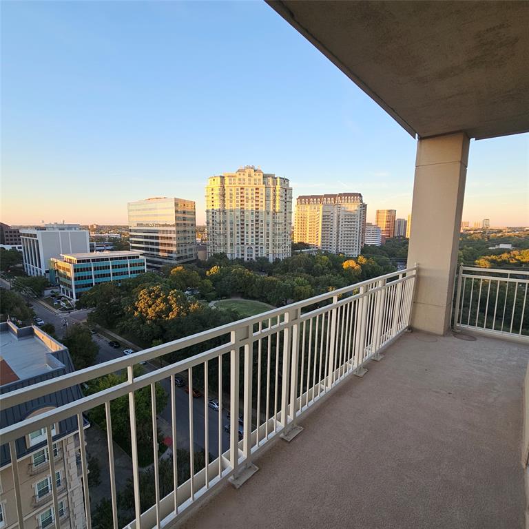 Renaissance On Turtle Creek Condo - Residential Lease