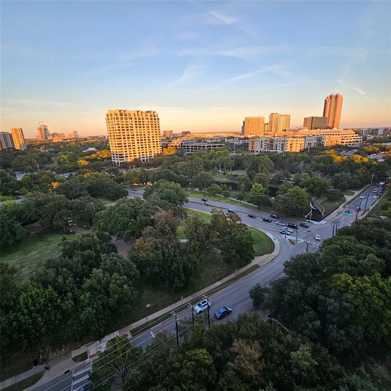 Renaissance On Turtle Creek Condo - Residential Lease