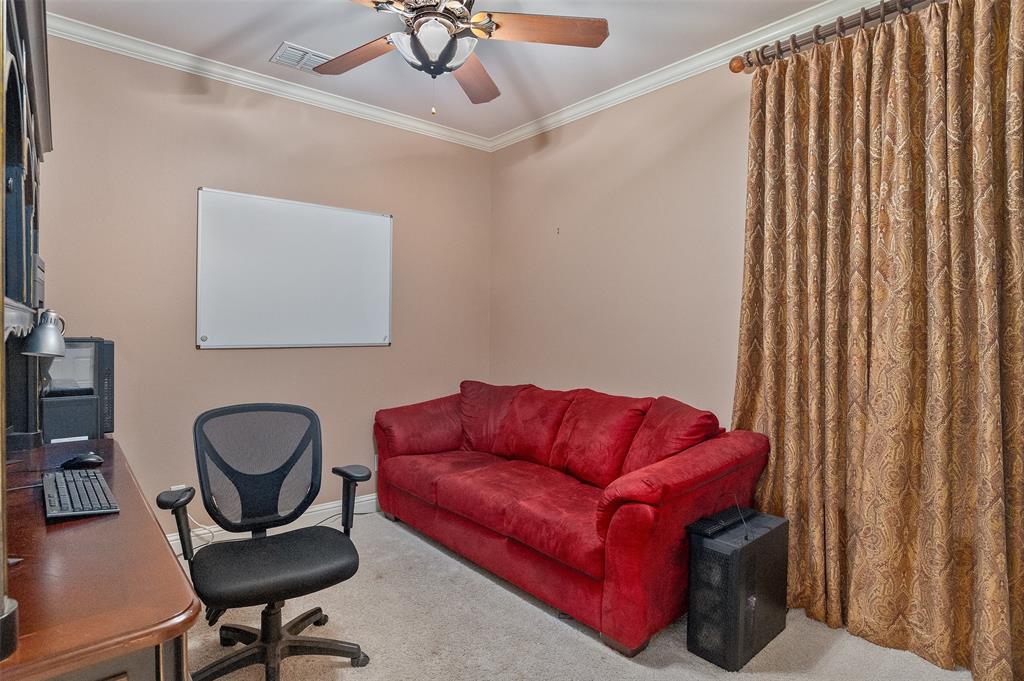 Colony Un 3 - Residential