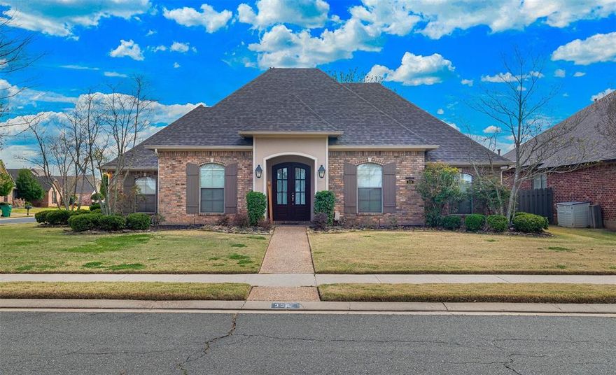 HOA covers Front yard and trash,