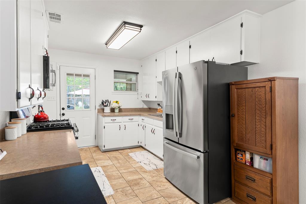 Meadow Heights - Residential