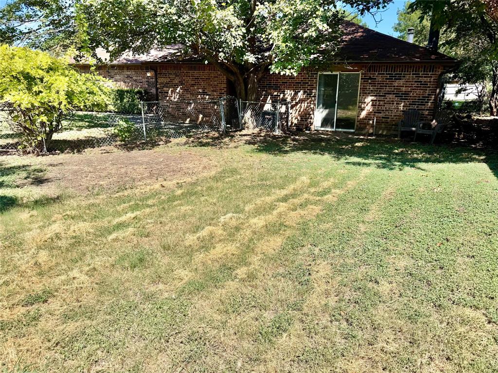 MEADOWS ADDITION, THE-FT WORTH - Residential Lease