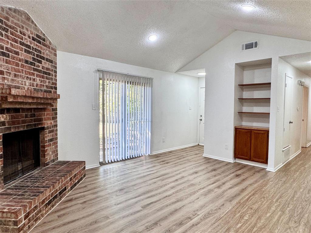 MEADOWS ADDITION, THE-FT WORTH - Residential Lease