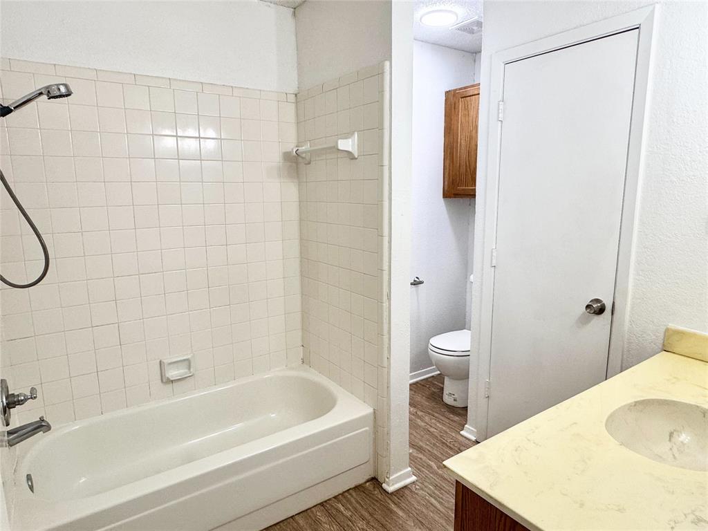 MEADOWS ADDITION, THE-FT WORTH - Residential Lease