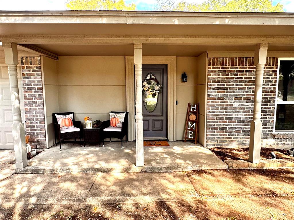 1806 Timberline Drive