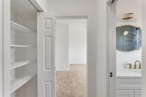 Tiny photo for 943 E Richmond Avenue, Fort Worth, TX 76104 (MLS # 21209094)