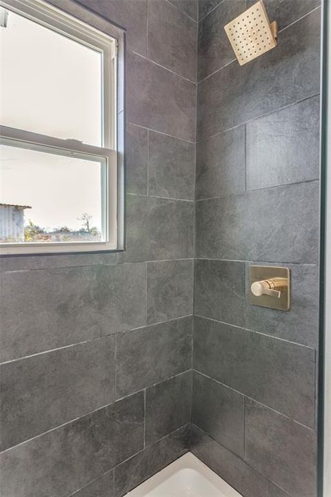 Tiny photo for 943 E Richmond Avenue, Fort Worth, TX 76104 (MLS # 21209094)