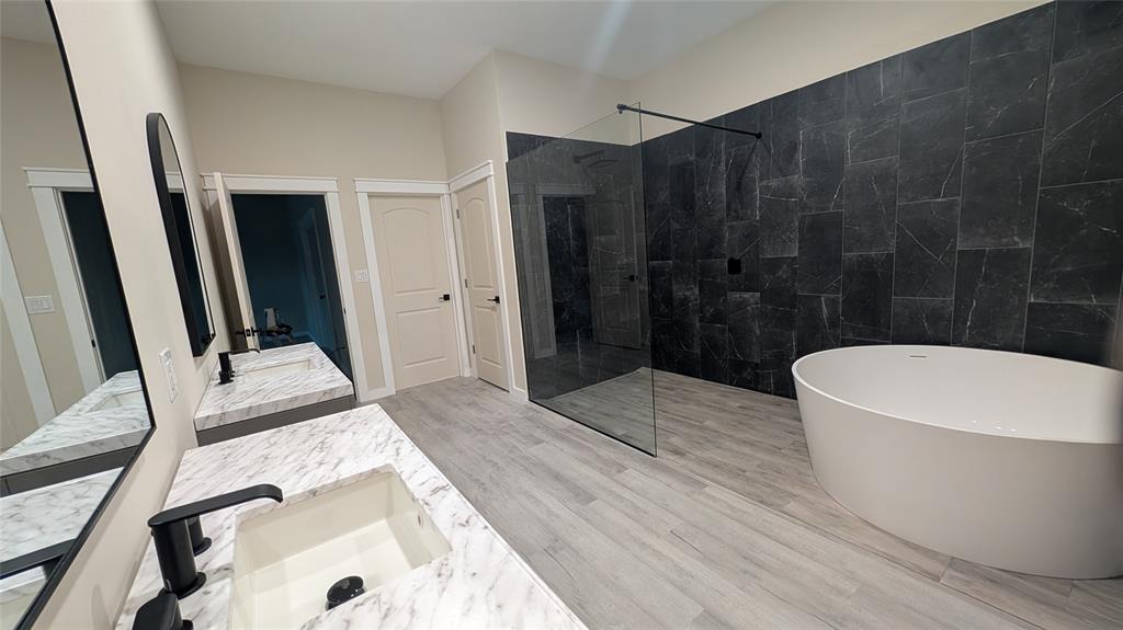 KIWI Acres - Residential