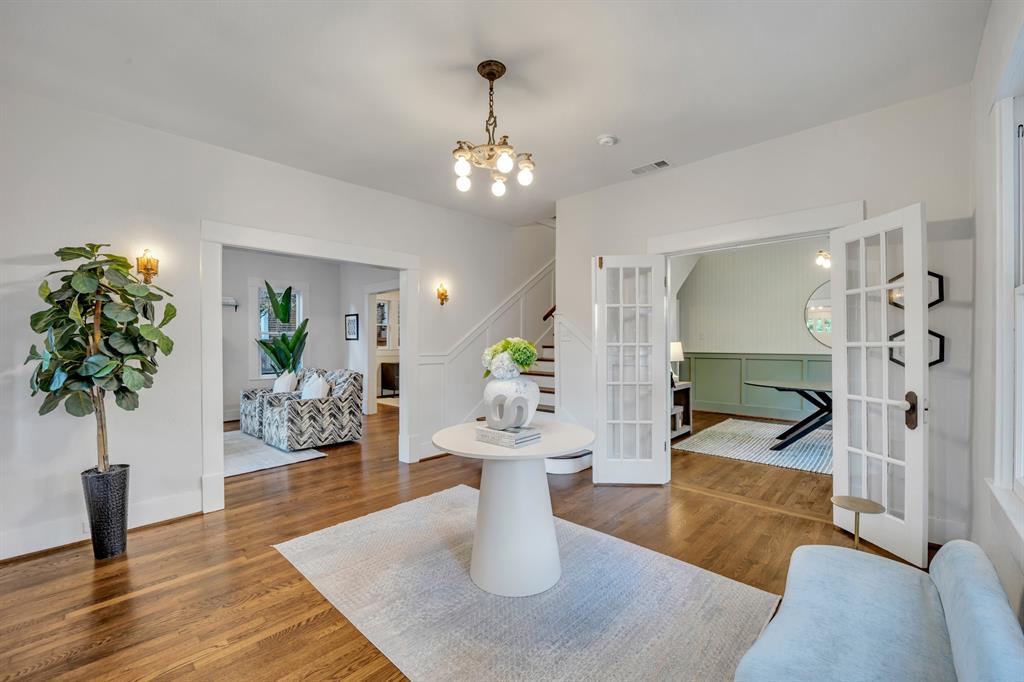 Munger Place - Residential