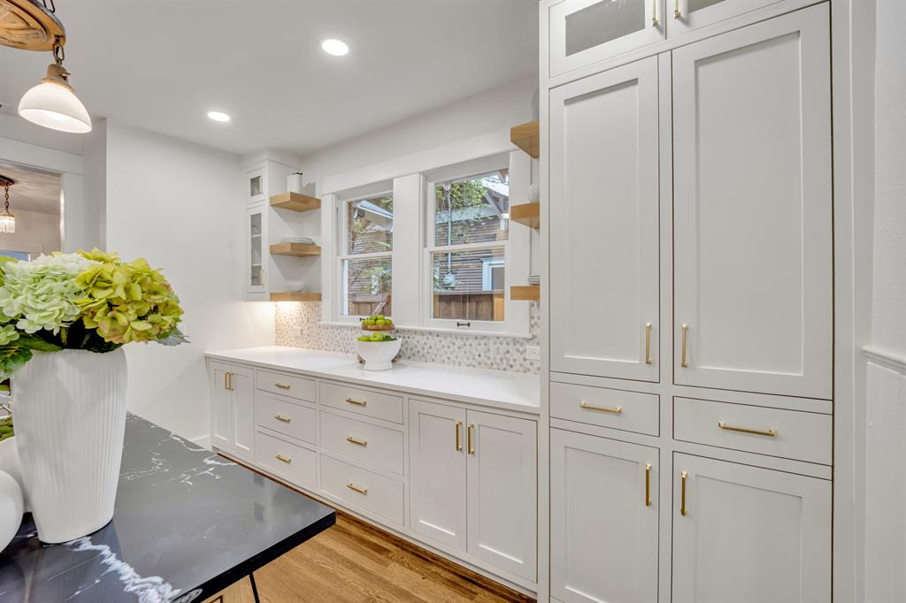 Munger Place - Residential