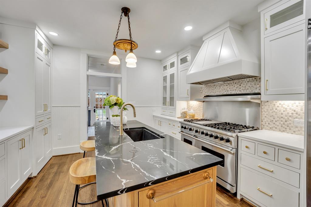 Munger Place - Residential